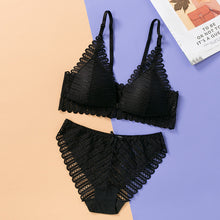 Load image into Gallery viewer, DERUILADY Sexy Backless Bra And Panty Set Lace Front Closure Seamless Push Up Underwear Briefs Women Wireless Lingerie Sets