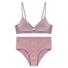 Load image into Gallery viewer, CINOON 2019 High-end Brand Romantic Temptation Bra Set Women Fashion Stripes Underwear Set Push Up Bra and Panties Set
