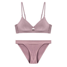Load image into Gallery viewer, CINOON 2019 High-end Brand Romantic Temptation Bra Set Women Fashion Stripes Underwear Set Push Up Bra and Panties Set
