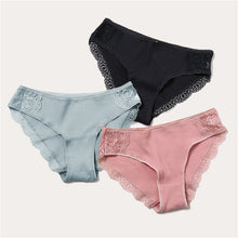 Load image into Gallery viewer, FINETOO Cotton Panty 3Pcs/lot Solid Women's Panties Comfort Underwear Skin-friendly Briefs Women Sexy Low-Rise Panty Intimates
