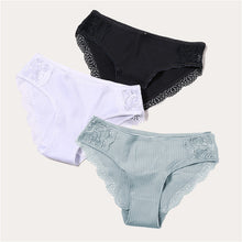 Load image into Gallery viewer, FINETOO Cotton Panty 3Pcs/lot Solid Women's Panties Comfort Underwear Skin-friendly Briefs Women Sexy Low-Rise Panty Intimates
